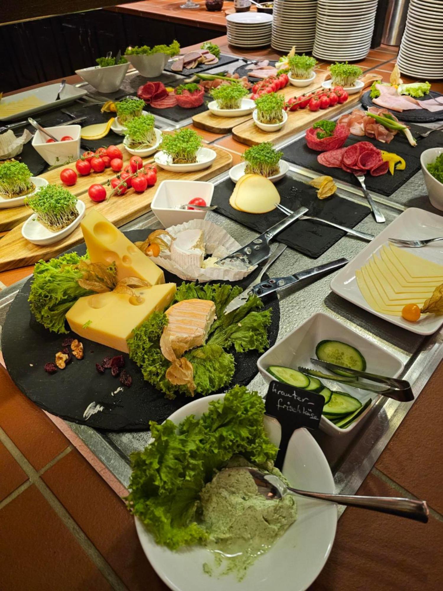 Parkhotel Krone Μπενσχάιμ Εξωτερικό φωτογραφία