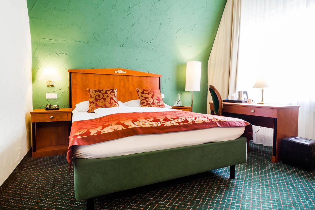 Parkhotel Krone Μπενσχάιμ Εξωτερικό φωτογραφία