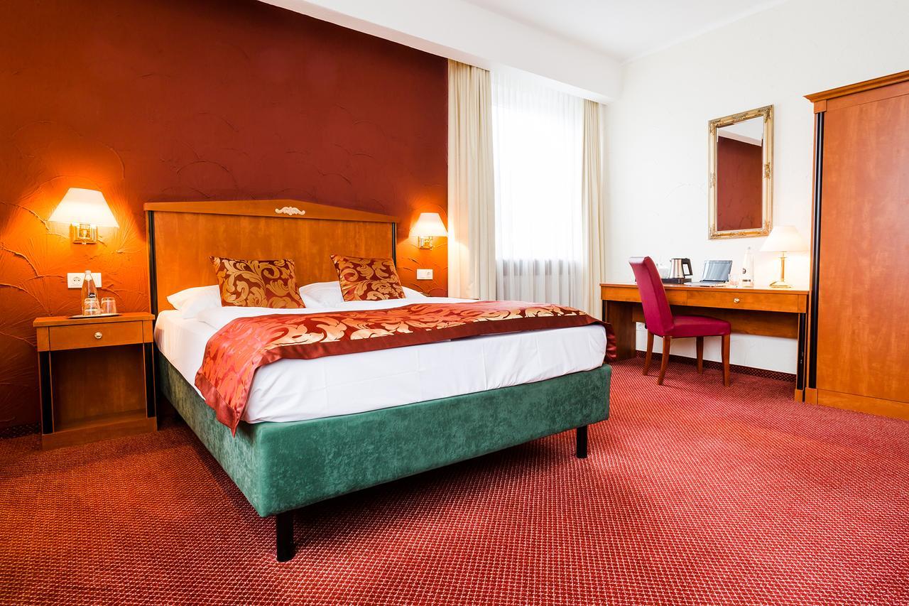 Parkhotel Krone Μπενσχάιμ Εξωτερικό φωτογραφία
